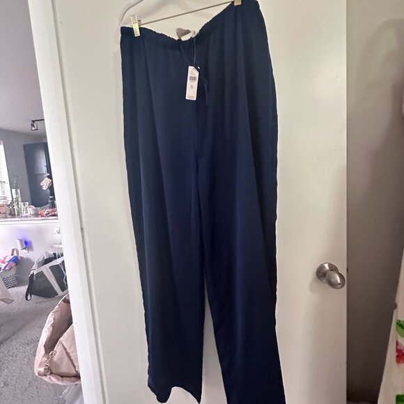 Aura SAtin Blue set ( Blouse + Pants) - Picture 7 of 7